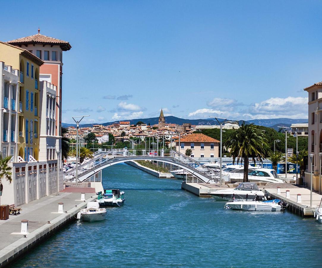 Splendide Studio Au Coeur Historique De Frejus